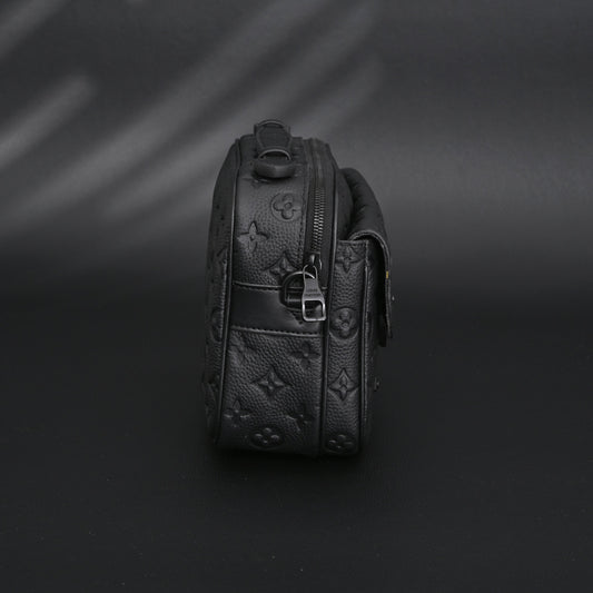 Louis Vuitton Capucines BB Top Handle Bag – Black Taurillon Leather